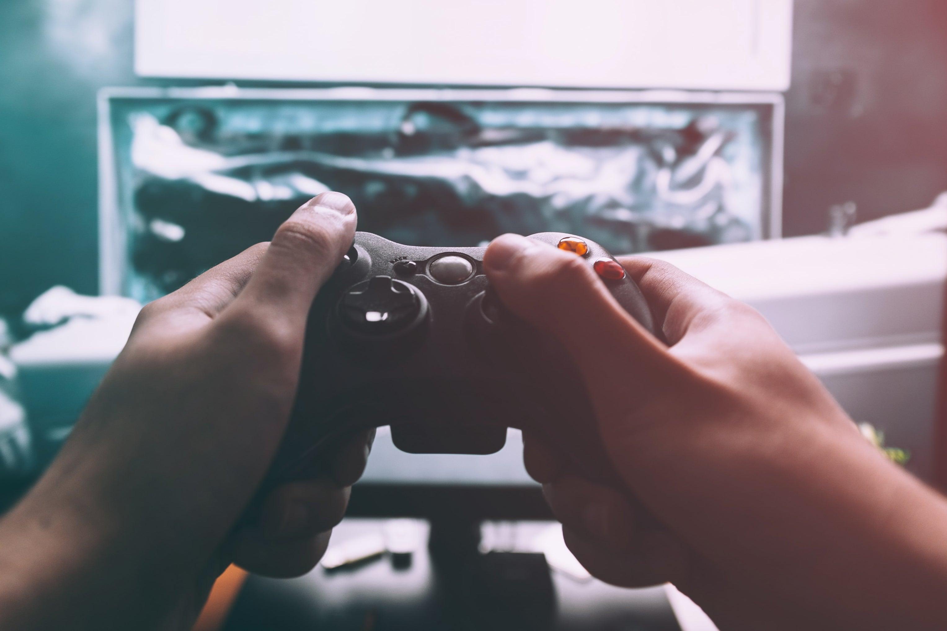 Stay Social During Self-Isolation with Gaming - GRAV®